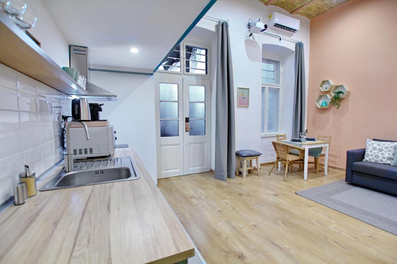Lovely&Modern Downtown Apartment With Free Parking Budapest Exteriör bild